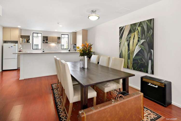 1h/8 Farnham Street Parnell_1