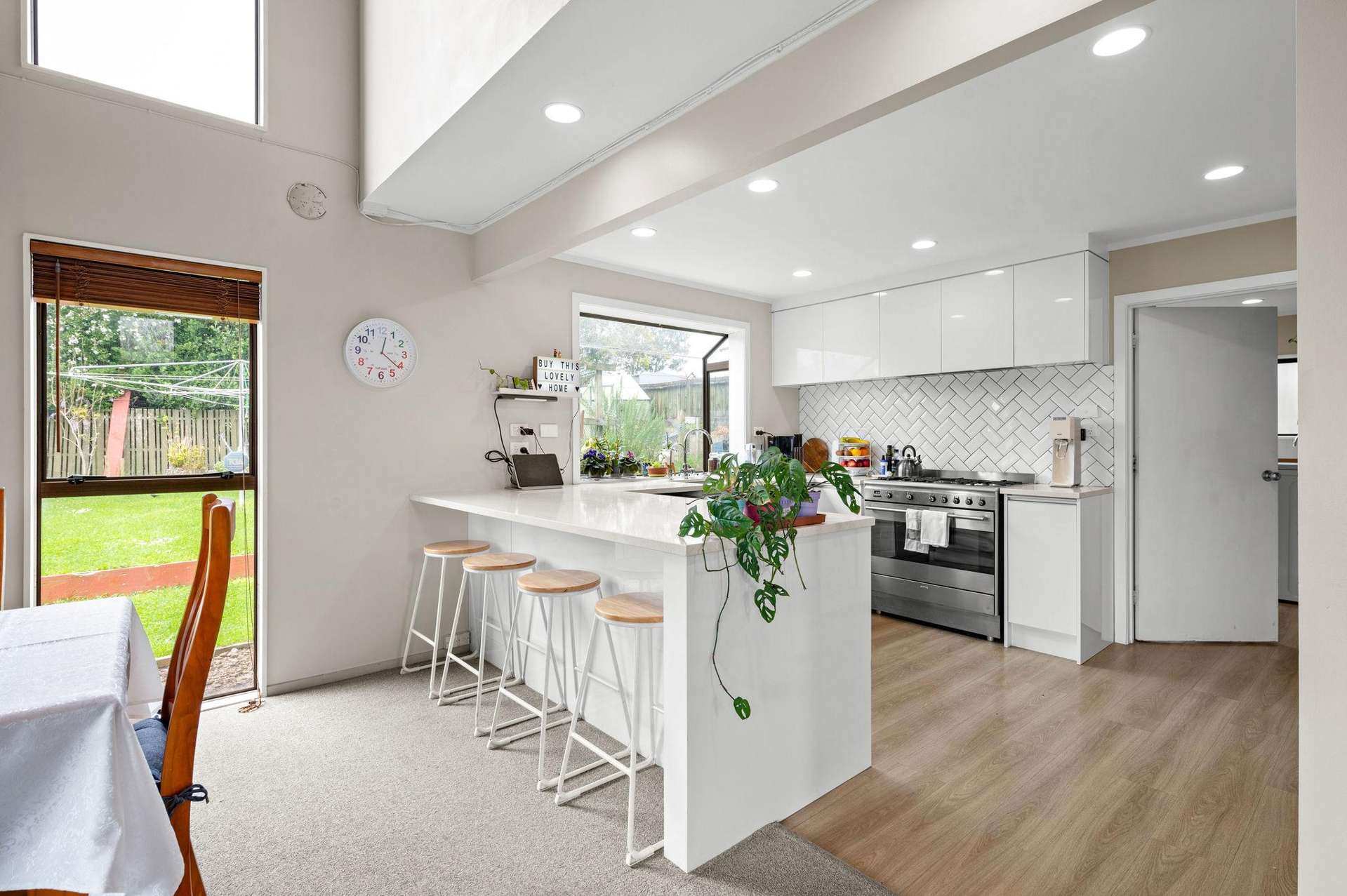 4 Tupelo Street Pukete_0