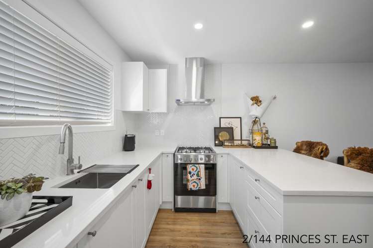 142 Princes St. East & Frank Grey Pl. Otahuhu_6