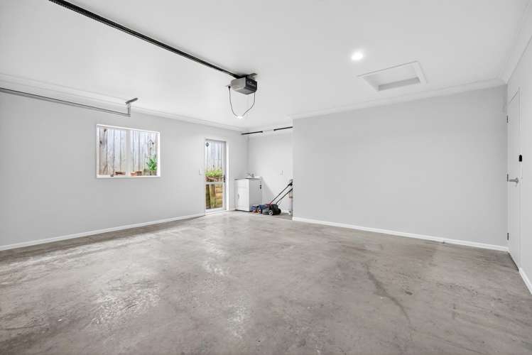 36 Speldhurst Grove Stokes Valley_17