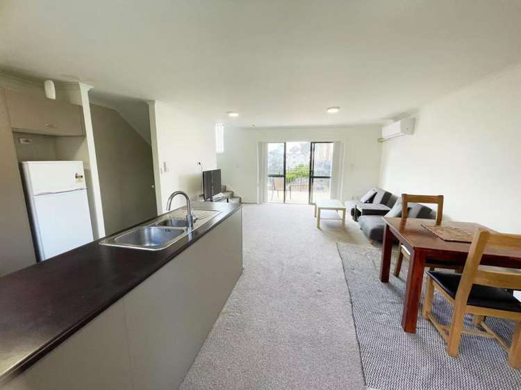 45/172 Mcleod road Te Atatu South_3