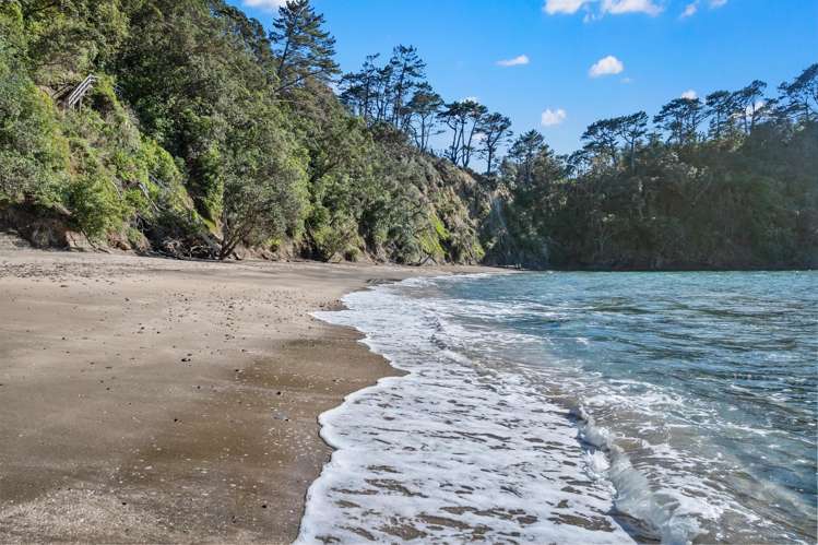 700 Hibiscus Coast Highway Hatfields Beach_6