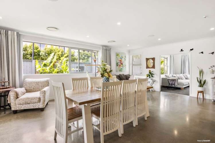 42 Boocock Crescent Orewa_19