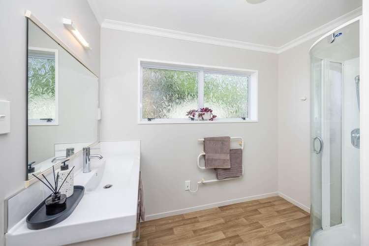 255 Hetherington Road Huntly_17