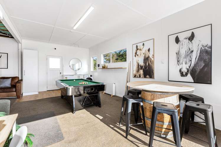 49 Handyside Street Tawa_15