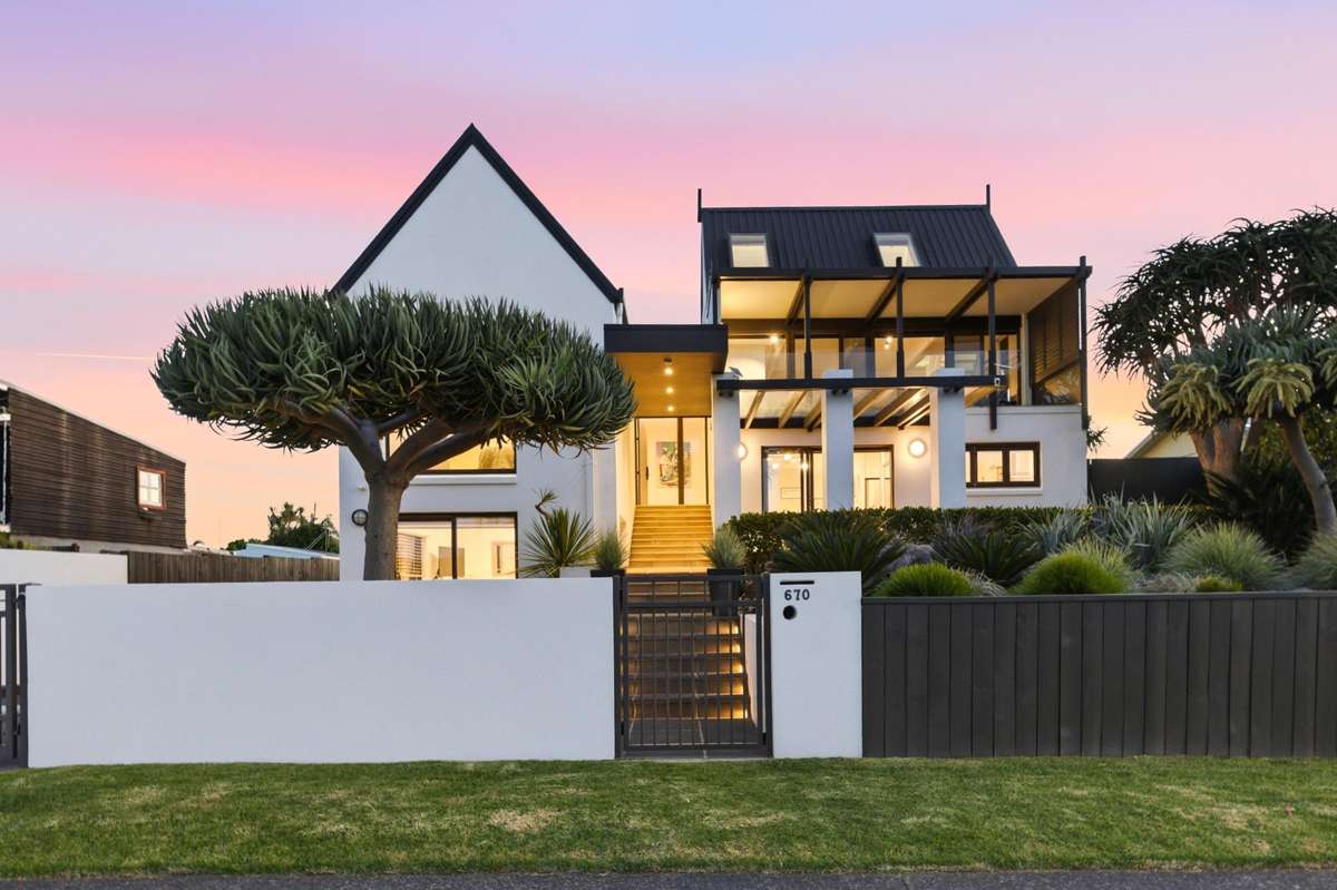 670 Papamoa Beach Road_0