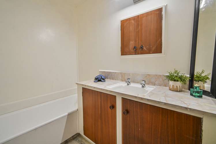 5 Margate Avenue Flaxmere_9