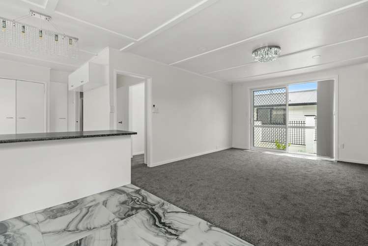 2/34 Landon Avenue Mangere East_8