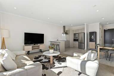 9/96 Clark Road_3
