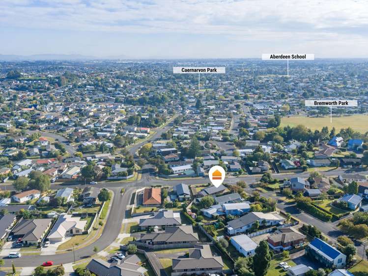 75 Gibson Road Dinsdale_16