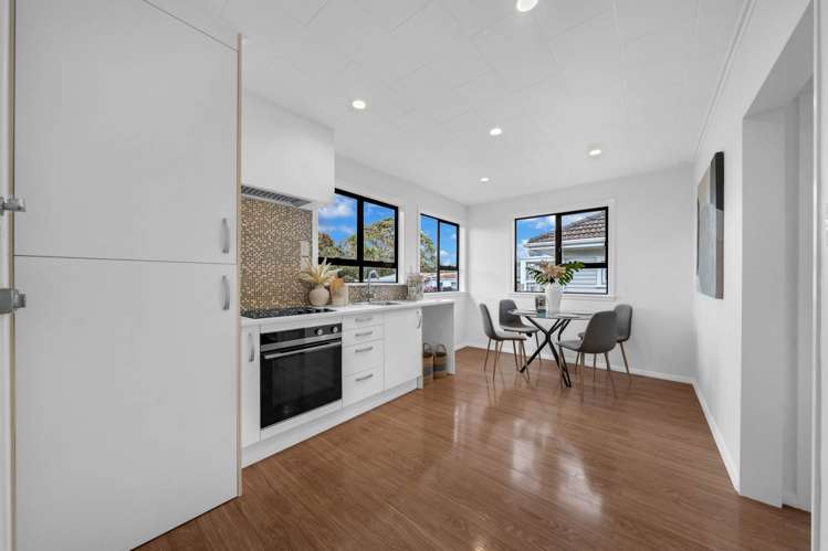 6 Peachgrove Road_4