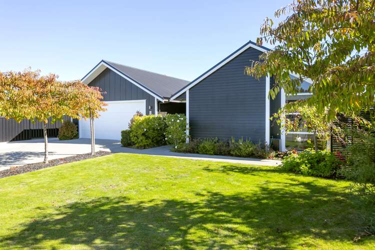 13 The Pheasant Tail Nukuhau_21