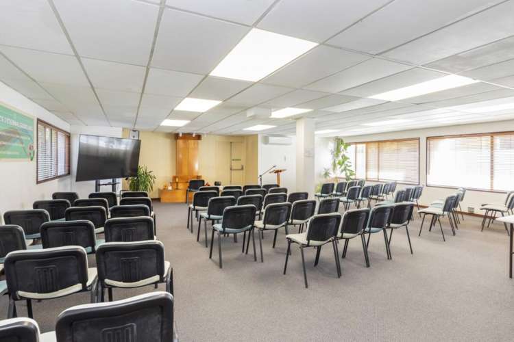 390 Montreal Street City Centre_7