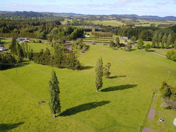 7045 State Highway 1 Pakaraka_30