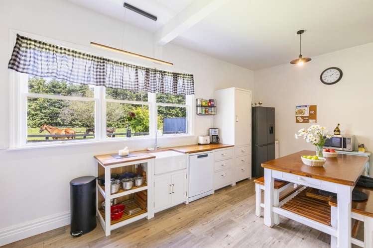 15 Maharakeke Road Waipukurau_8