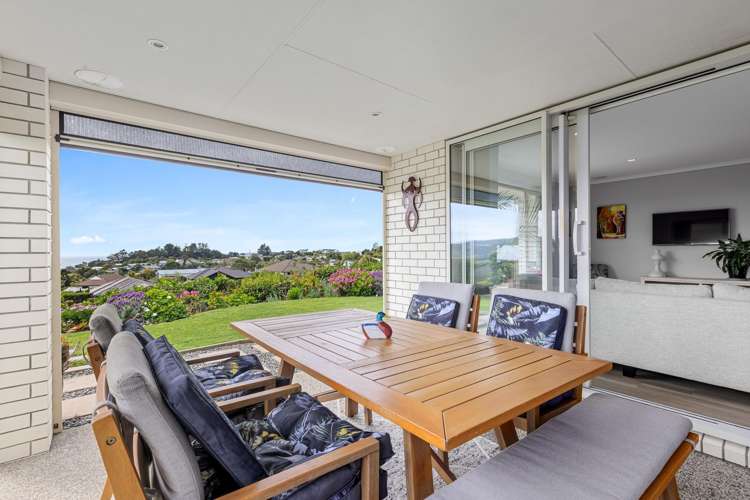 15 Seaview Crescent Hatfields Beach_13
