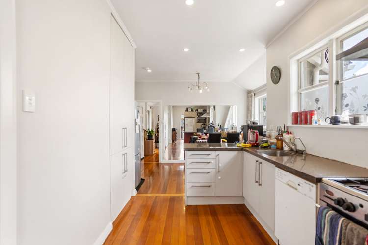 24 Brookfield Avenue Onehunga_5