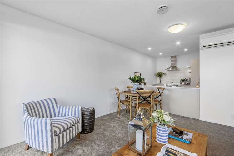 4/1 Blairdon Place Bishopdale_5