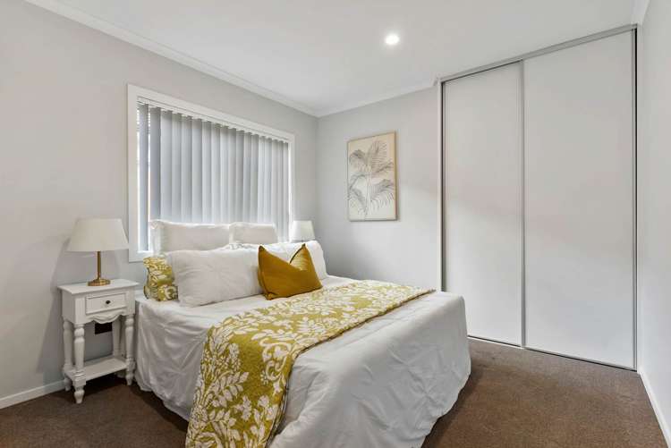 23 Soaring Bird Drive Takanini_10