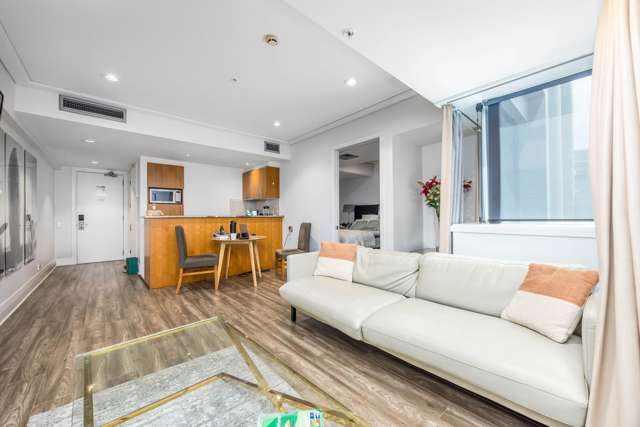 212/85 Customs Street West Auckland Central_4