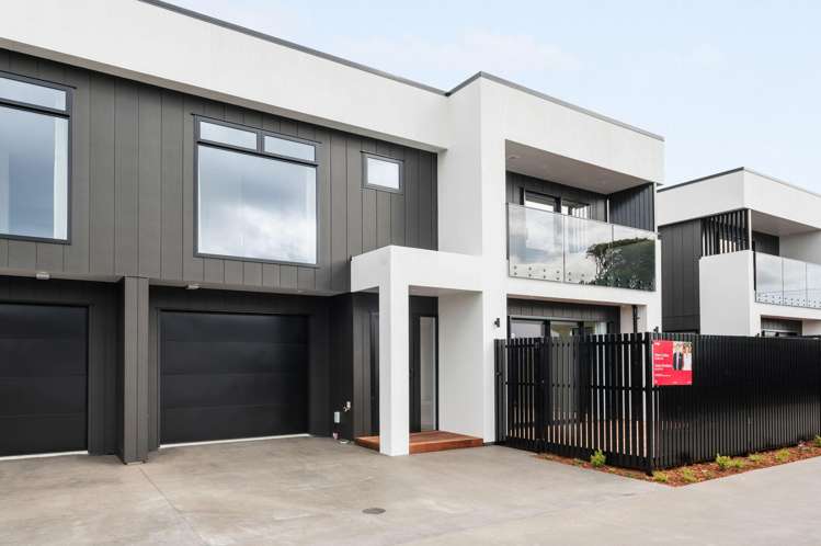 1+3/768 River Road Chartwell_26
