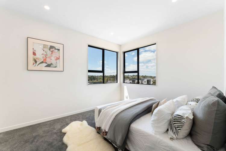 1 Heketara Way Westgate_19