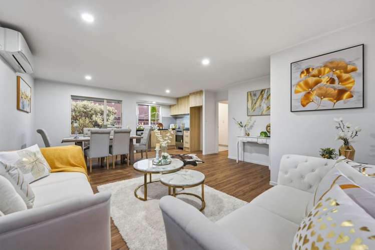 2 Ian Jones Court Flat Bush_13