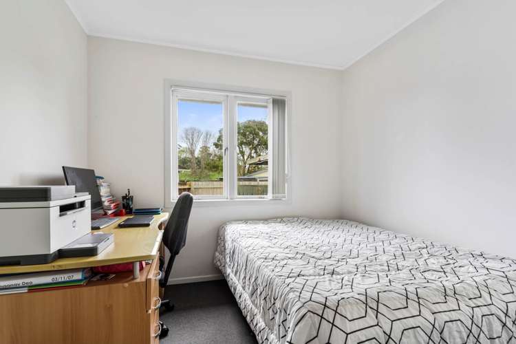 1/19 Velvet Crescent Otara_7