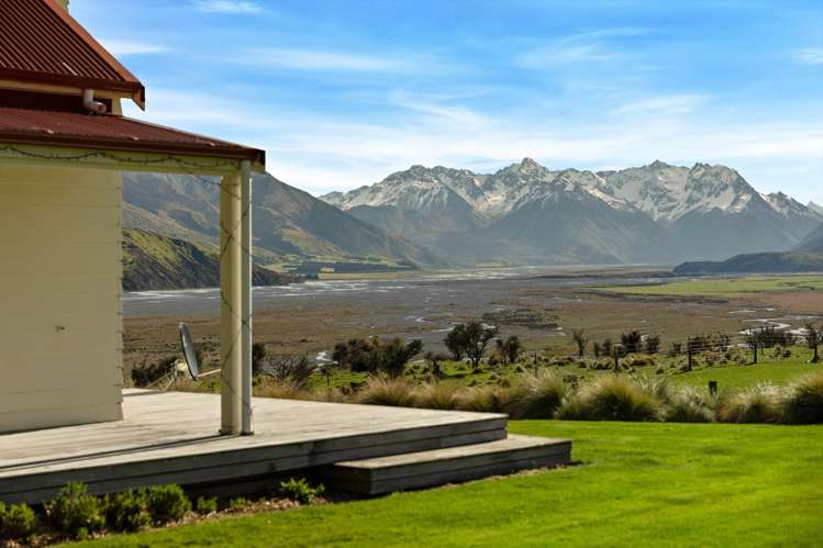 Mount Algidus Station Lake Coleridge_33