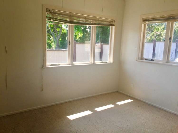 54 Clevedon Road Papakura_6