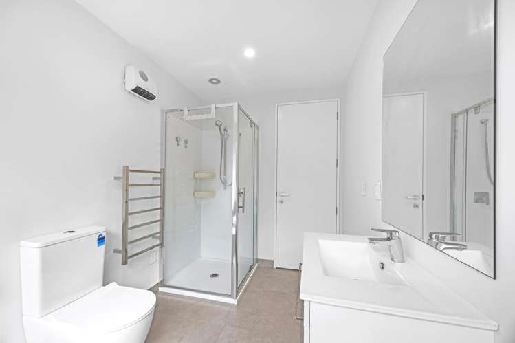 15 Jean Batten Lane Rolleston_13