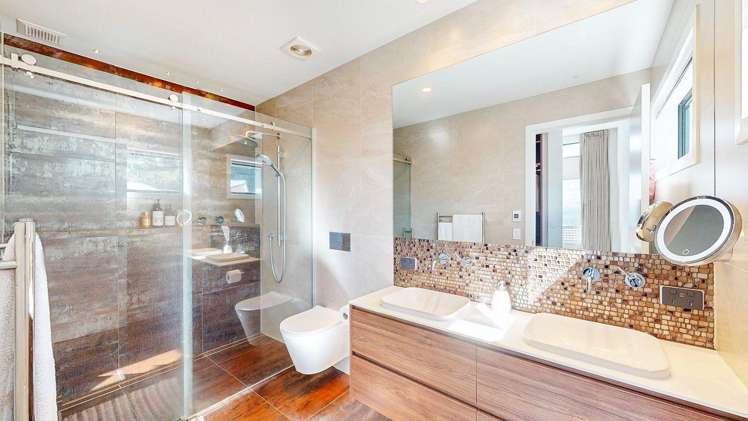 49 Ashton Fitchett Drive Brooklyn_8