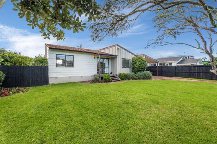 8 Chipping Dale Mangere Bridge_14