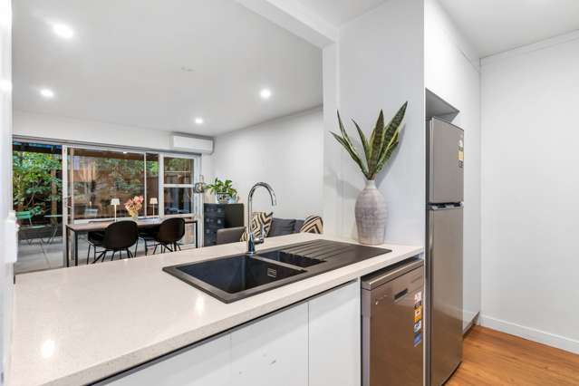 2/32B Ballarat Street Ellerslie_4