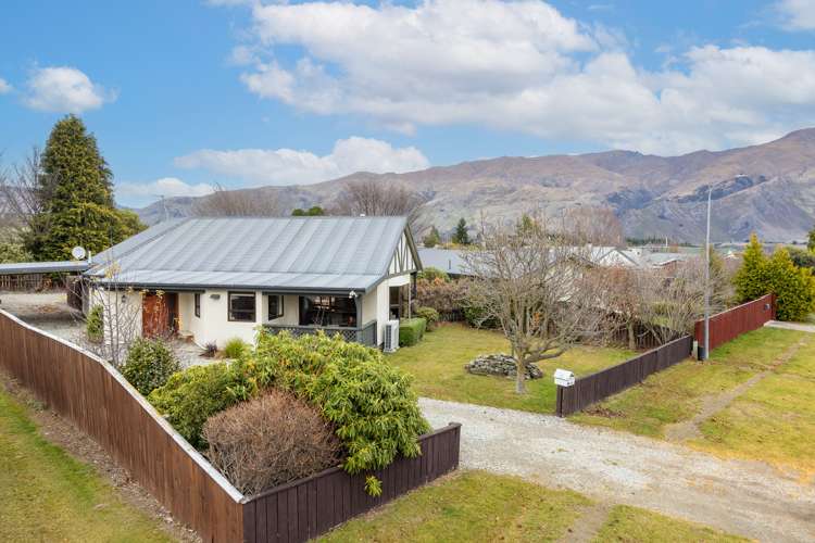 64 Hunter Crescent Wanaka_24