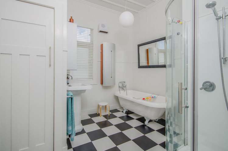 7 Miltonia Avenue Te Atatu South_13