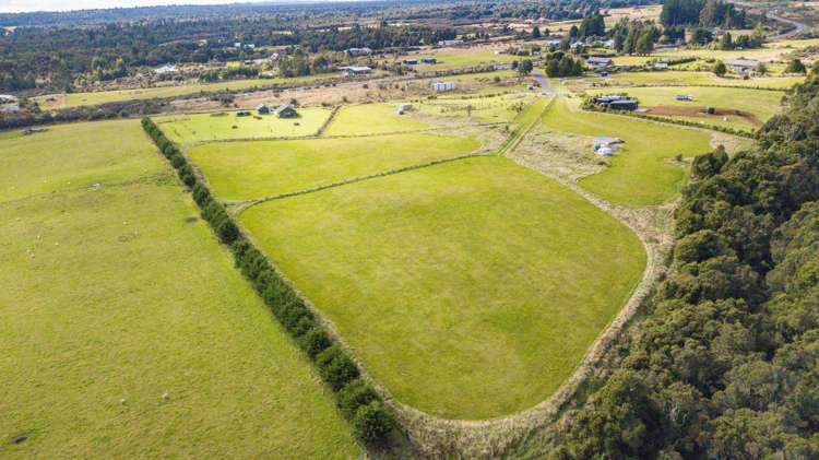 8 Horopito Heights Raetihi_8