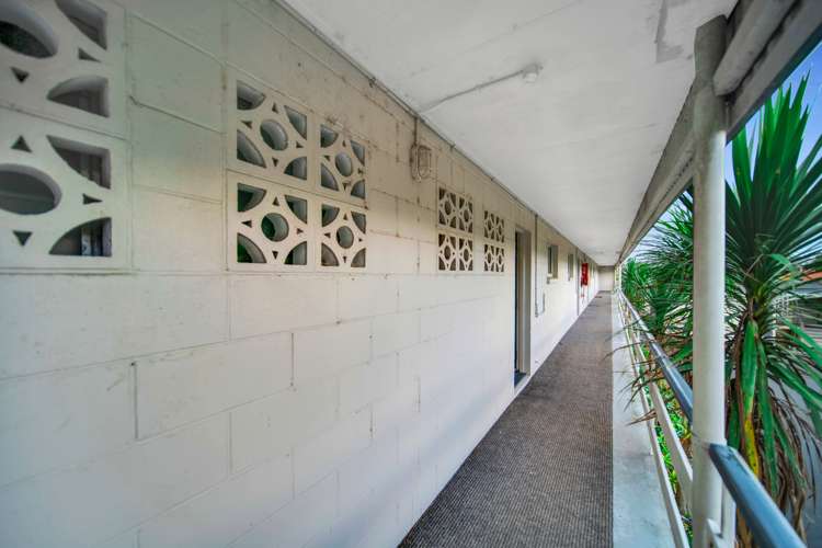 8/32 Blockhouse Bay Road Avondale_8