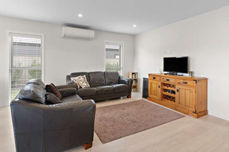 8 Tuatahi Avenue Solway_13