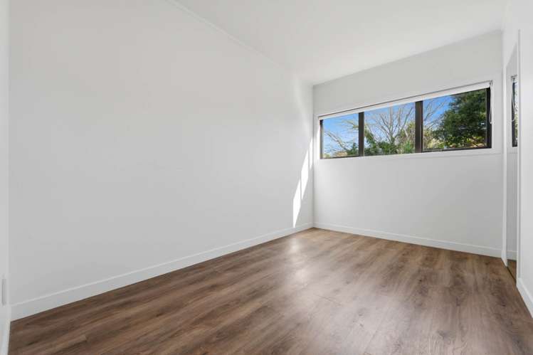 3/4 Cruickshank Crescent Meadowbank_7