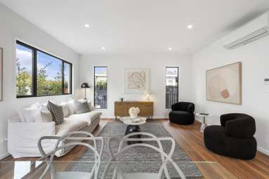 71A Tahapa Crescent_2