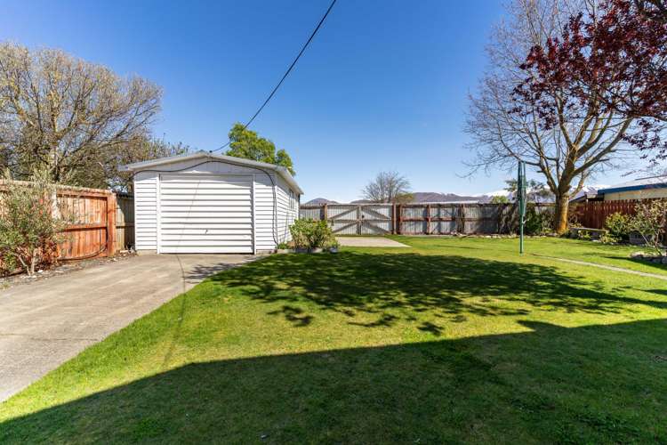 28 Omahau Crescent Twizel_24