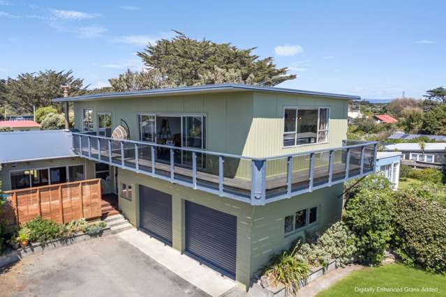 Your Laid-Back Coastal Escape