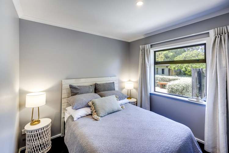 32 Menin Road Onekawa_17