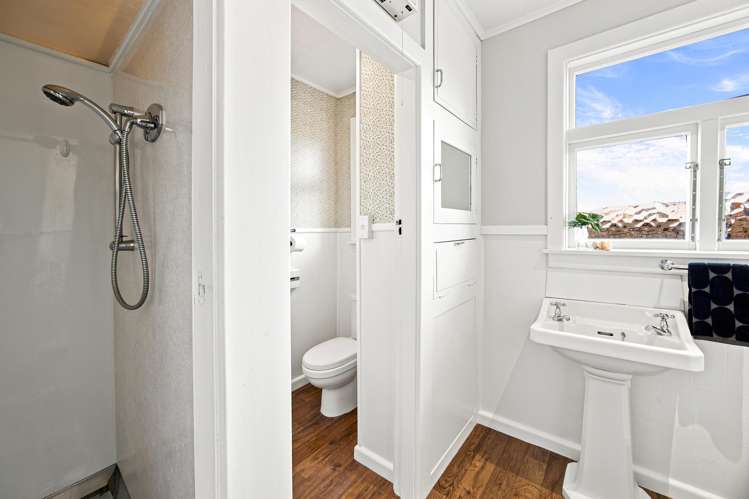 8 Ashmore Lane Strowan_15