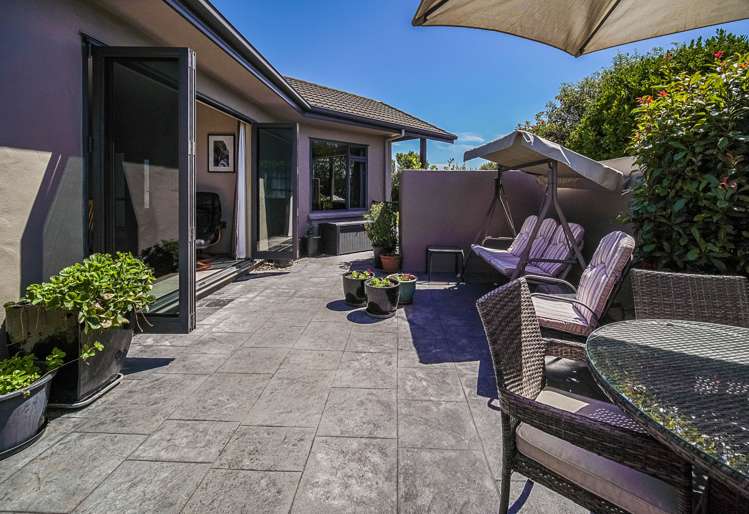 1 Ruth Taylor Avenue Stoke_5