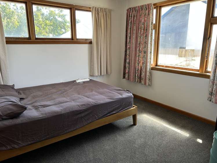 7 Suva Street 1562_1