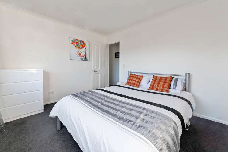 96 Basley Road Owhata_14