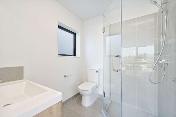 26b Universal Drive Henderson_9