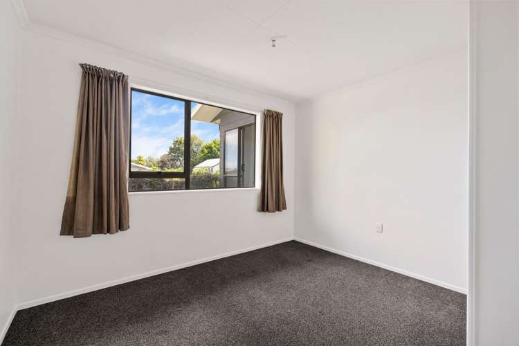 2 Holland Grove Richmond Heights_10